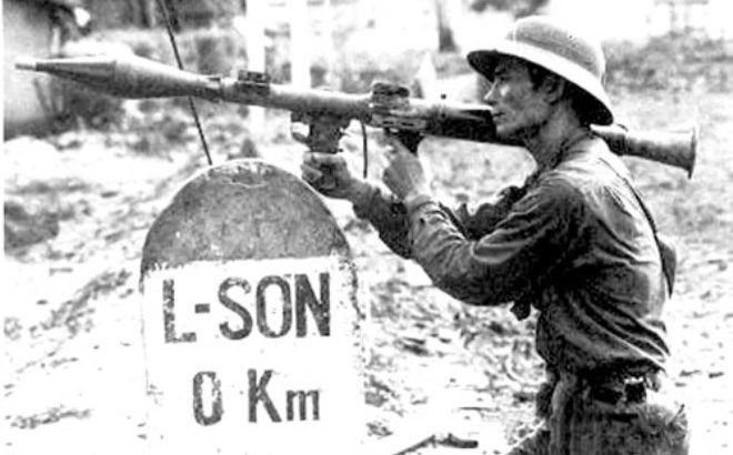 Huy động hàng chục ngàn dân binh là bia đỡ đạn, cũng giết hại hàng chục ngàn dân thường Việt nam trong cái gọi là "cuộc chiến tự vệ"
