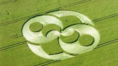 Những vòng tròn bí ẩn trên đồng ruộng có thể tạo ra năng lượng vĩnh cửu?