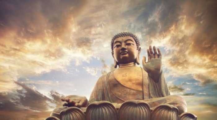 “Khủng hoảng” đức tin: Khi ‘chỗ dựa tinh thần’ là một chiếc ghế mục