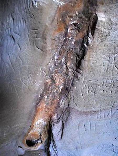 Đường ống dẫn 150.000 năm tuổi ở Trung Quốc làm đau đầu các nhà khoa học - ảnh 3