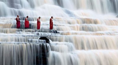 8 cảnh giới của trí tuệ: Biển vì dung nạp trăm sông mà trở thành rộng lớn…