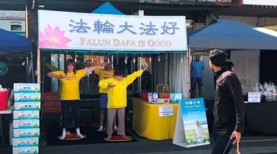 Melbourne: Giới thiệu Pháp Luân Đại Pháp tại Lễ hội Glenferrie