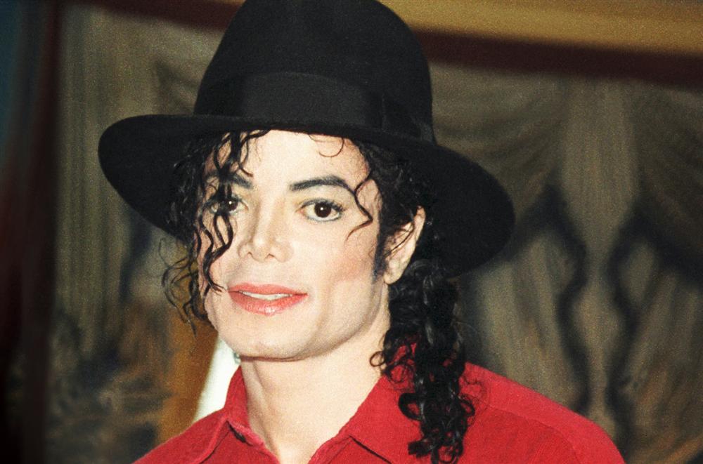 Michael Jackson từng là một tín đồ của Satan giáo.