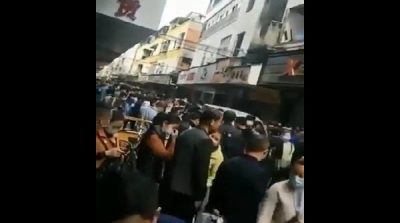 Trung Quốc: Chủ doanh nghiệp đập phá máy móc, đốt nhà xưởng, người thất nghiệp đổ ra đầy đường