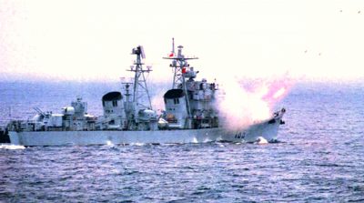 Kỳ 9 – Lợi dụng “khoảng trống” của quân đội Mỹ, Trung Quốc lộng hành tại biển Đông…