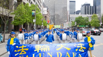 Những bức ảnh đẹp kỉ niệm ngày Pháp Luân Đại Pháp thế giới lần thứ 28 (13/05/2020)