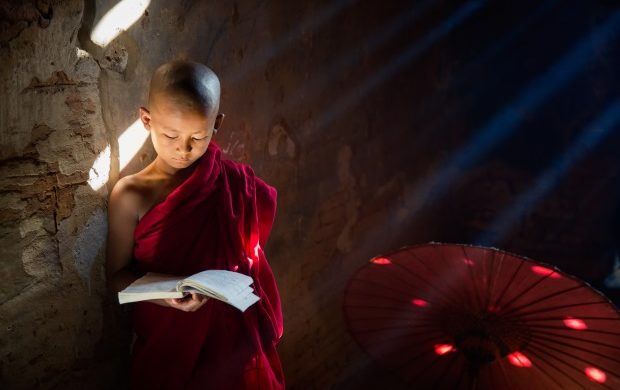 Buông bỏ là cảnh giới của bậc trí giả, buông thả là sai lầm của kẻ vô minh