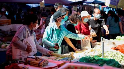 Bắc Kinh hỗn loạn, giá rau tăng cao chỉ sau một đêm: Cảnh tượng Vũ Hán tái hiện